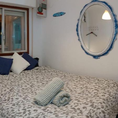 Blue Double Private Room At Front Beach - Habitacion Doble En La Playa 瓦伦西亚 外观 照片