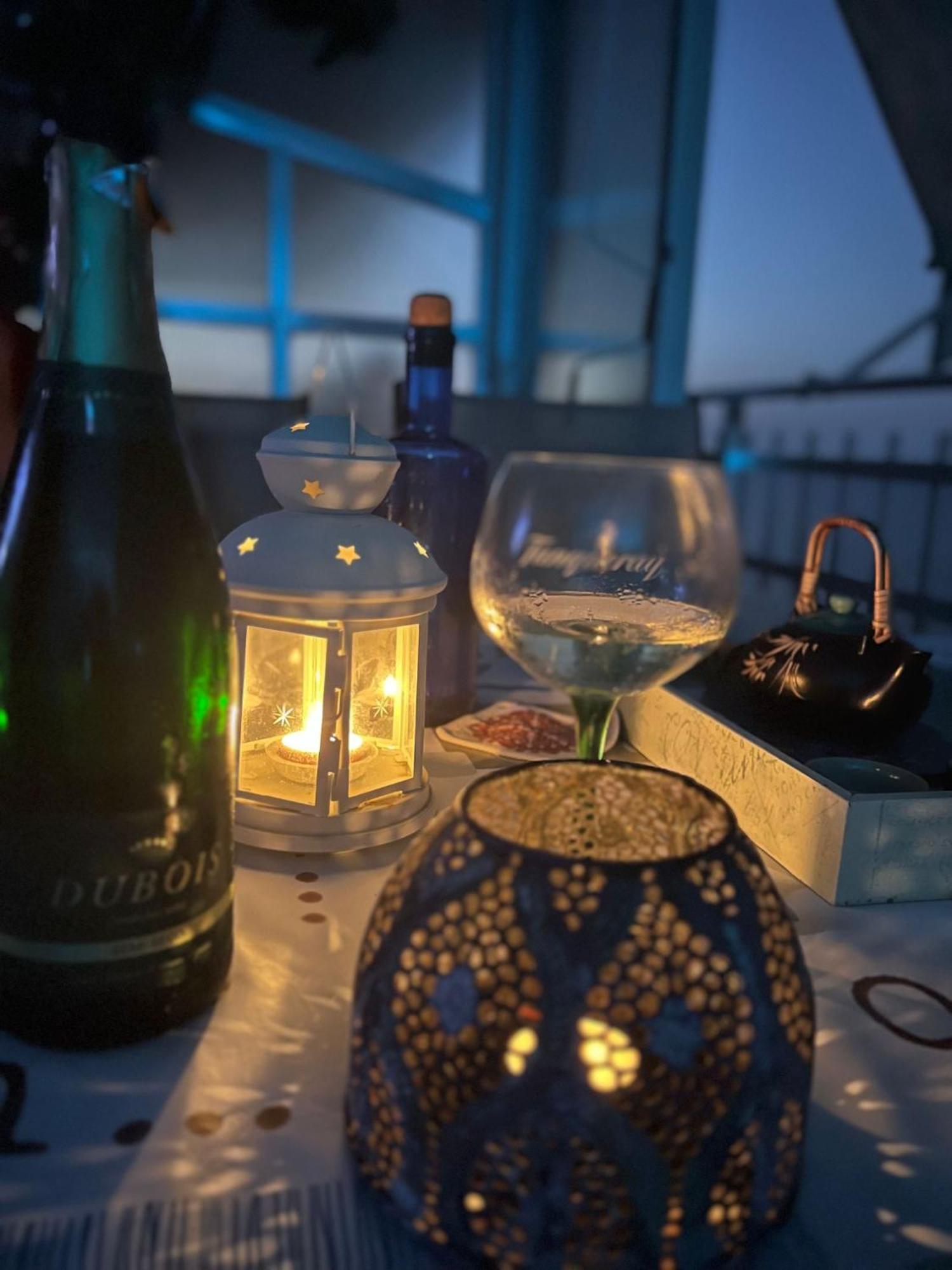 Blue Double Private Room At Front Beach - Habitacion Doble En La Playa 瓦伦西亚 外观 照片