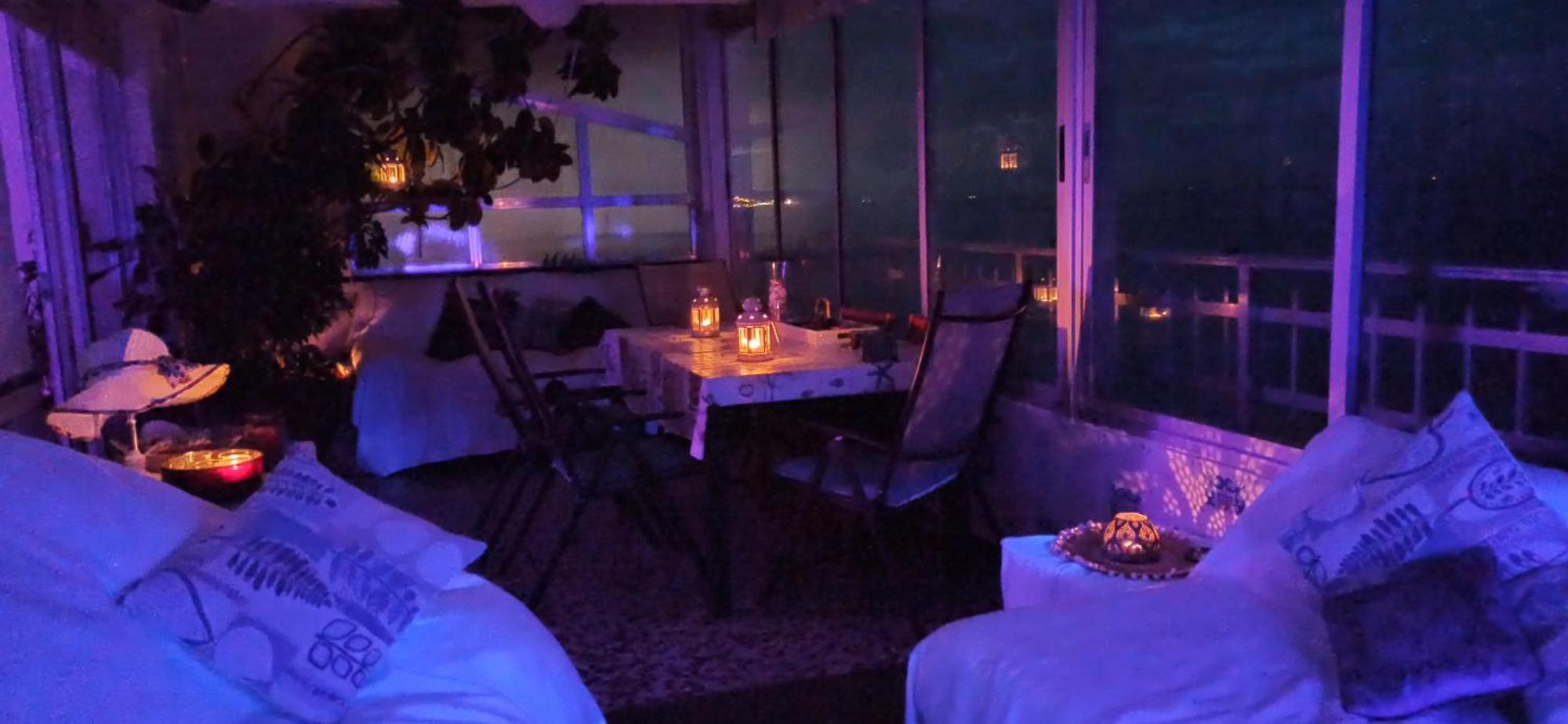 Blue Double Private Room At Front Beach - Habitacion Doble En La Playa 瓦伦西亚 外观 照片